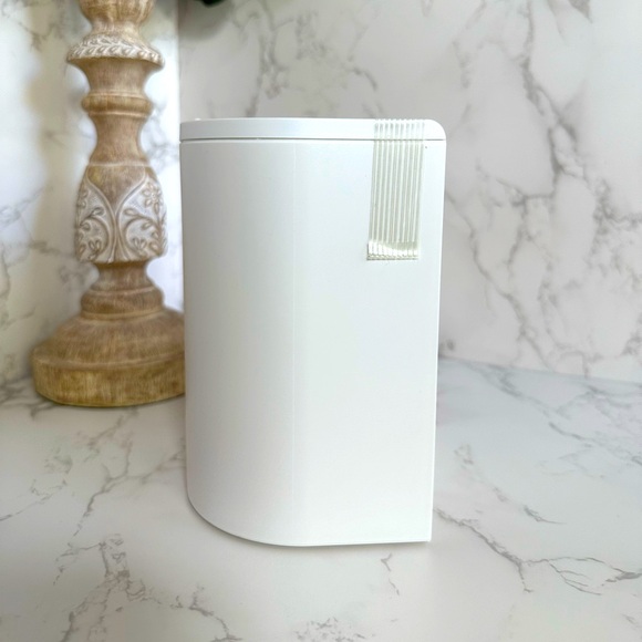 Keurig® K-Mini Plus™ Single Serve Coffee Maker Pod Storage Accessory - Picture 4 of 7